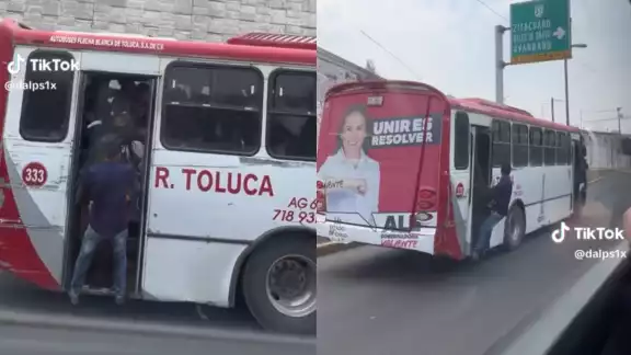 Pasajeros del camión en Toluca iban colgados de las puertas del camión