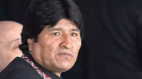 El Tribunal Constitucional Plurinacional de Bolivia le asestó un duro revés a Evo Morales, quien estaría impedido legalmente para buscar la Presidencia en 2025 El Tribunal Constitucional Plurinacional de Bolivia le asestó un duro revés a Evo Morales, quien estaría impedido legalmente para buscar la Presidencia en 2025