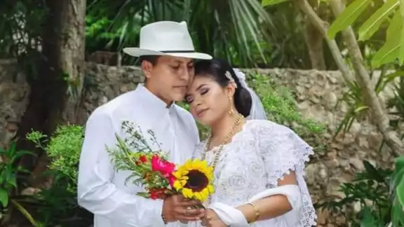 La legua maya es una de las mejores formas para decir te amo La legua maya es una de las mejores formas para decir te amo