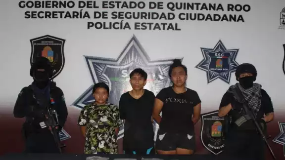 La SSC identificó a los detenidos como Hugo Alberto “N”, Fátima Vannesa “N” y Dulce “N”
