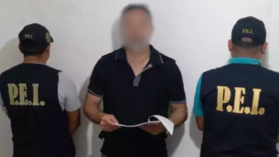 El hombre permanecerá a disposición de las autoridades