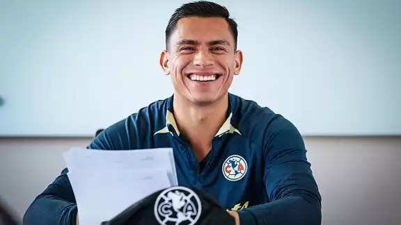 Malagón llegó al club azulcrema siendo el segundo portero y se ganó la titularidad Malagón llegó al club azulcrema siendo el segundo portero y se ganó la titularidad