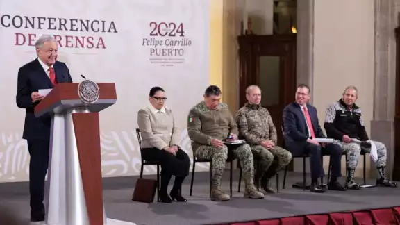 El Presidente López Obrador justificó que dichos antimigrantes de Donald Trump, son parte de la campaña presidencial en Estados Unidos, para ganar votos El Presidente López Obrador justificó que dichos antimigrantes de Donald Trump, son parte de la campaña presidencial en Estados Unidos, para ganar votos