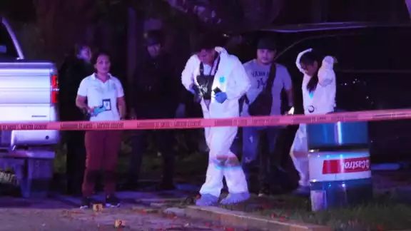 La víctima se encontró en un charco de su sangre La víctima se encontró en un charco de su sangre