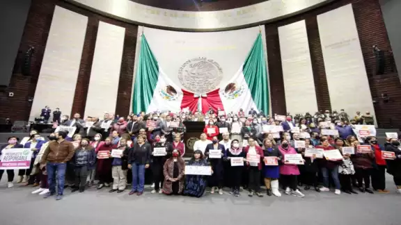 La Cámara de Diputados aprobó, en lo general y en lo particular, el Decreto de Presupuesto de Egresos de la Federación para el Ejercicio Fiscal 2022 La Cámara de Diputados aprobó, en lo general y en lo particular, el Decreto de Presupuesto de Egresos de la Federación para el Ejercicio Fiscal 2022