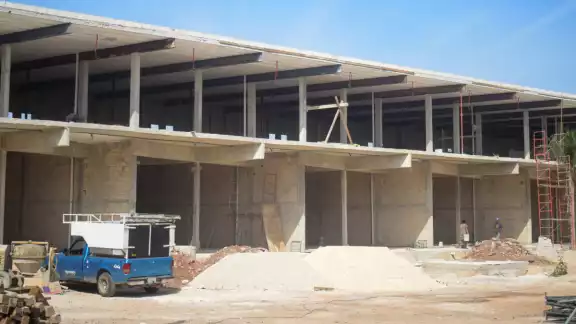 Si bien estos nuevos fraccionamientos ofrecen opciones de vivienda moderna para las familias