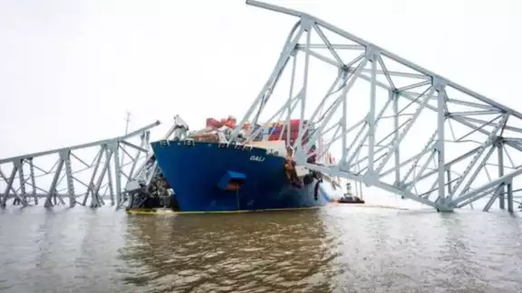 Baltimore denuncia al propietario y al administrador del buque que impactó el puente Francis Scott Key y provocó la muerte de seis personas Baltimore denuncia al propietario y al administrador del buque que impactó el puente Francis Scott Key y provocó la muerte de seis personas