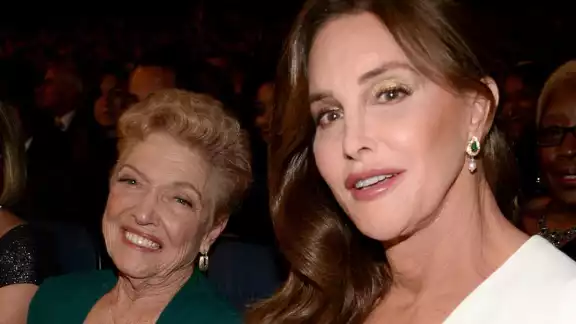 Muere Esther Ruth McGuire abuela de Kendall y Kylie Jenner
