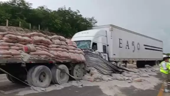 La vía estará cerrada de 3 a 4 horas
