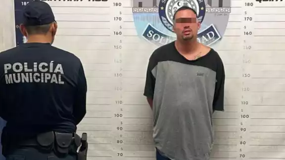 El hombre intentó darse a la fuga al ser sorprendido El hombre intentó darse a la fuga al ser sorprendido