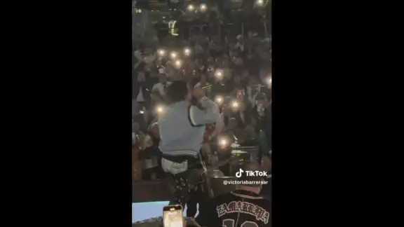 El joven compositor y cantante ha dejado mucho de que hablar en redes sociales por los bailes que realiza El joven compositor y cantante ha dejado mucho de que hablar en redes sociales por los bailes que realiza