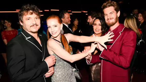 Grandes estrellas de Hollywood asisten a este evento anual Grandes estrellas de Hollywood asisten a este evento anual