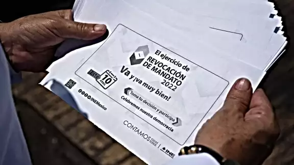 La Revocación de Mandato tiene el objetivo de determinar si el actual presidente Andres Manuel López Obrador continua en el poder hasta culminar su sexenio. Foto: Cuartoscuro La Revocación de Mandato tiene el objetivo de determinar si el actual presidente Andres Manuel López Obrador continua en el poder hasta culminar su sexenio. Foto: Cuartoscuro