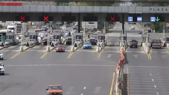 Capufe informó que a partir de este lunes las tarifas en casetas y puentes tienen un aumento del 3 por ciento