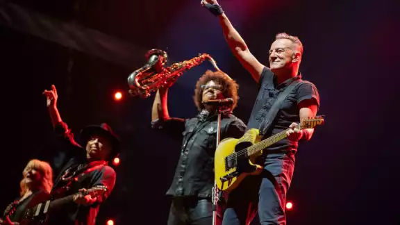 Bruce Springsteen tiene una úlcera péptica Bruce Springsteen tiene una úlcera péptica