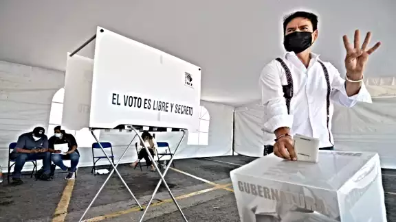 Se reporta afluencia regular en las casillas de Tula, en el marco de la jornada electoral para elegir a un nuevo gobernador o gobernadora en Hidalgo. Foto: Cuartoscuro Se reporta afluencia regular en las casillas de Tula, en el marco de la jornada electoral para elegir a un nuevo gobernador o gobernadora en Hidalgo. Foto: Cuartoscuro