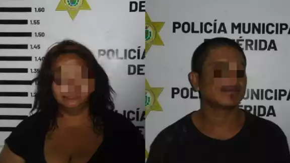 Ambos fueron detenidos y trasladados a la cárcel municipal de Mérida Ambos fueron detenidos y trasladados a la cárcel municipal de Mérida