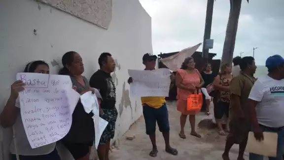Así se desenvolvió la manifestación en Chelem Así se desenvolvió la manifestación en Chelem