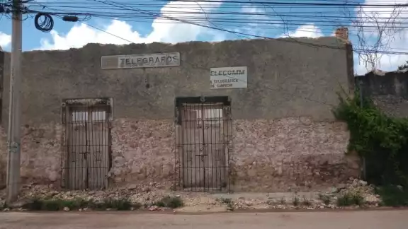 Remodelan el viejo edificio para las nuevas instalaciones que guardarán los “Cantares de Dzitbalché” Remodelan el viejo edificio para las nuevas instalaciones que guardarán los “Cantares de Dzitbalché”