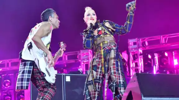 Stefani agradeció la fidelidad de sus fans que los han seguido durante más de 20 años Stefani agradeció la fidelidad de sus fans que los han seguido durante más de 20 años
