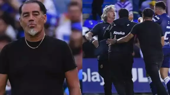 El estratega perdió la cordura al finalizar el partido. Foto: Especial El estratega perdió la cordura al finalizar el partido. Foto: Especial