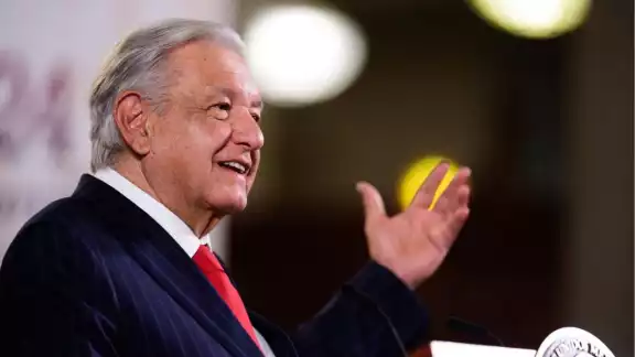 Andrés Manuel López Obrador reflexionó sobre los logros de su administración, en particular, la disminución de la pobreza y la desigualdad Andrés Manuel López Obrador reflexionó sobre los logros de su administración, en particular, la disminución de la pobreza y la desigualdad