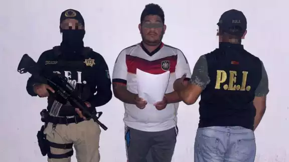 Se le señala por privar de la libertad a una persona de nombre Juan Fernando G. M Se le señala por privar de la libertad a una persona de nombre Juan Fernando G. M