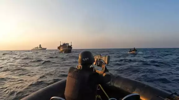 Un comando de la María de la India abordó un barco de bandera liberiana que habia sido secuestrado en el Mar Arábigo Un comando de la María de la India abordó un barco de bandera liberiana que habia sido secuestrado en el Mar Arábigo