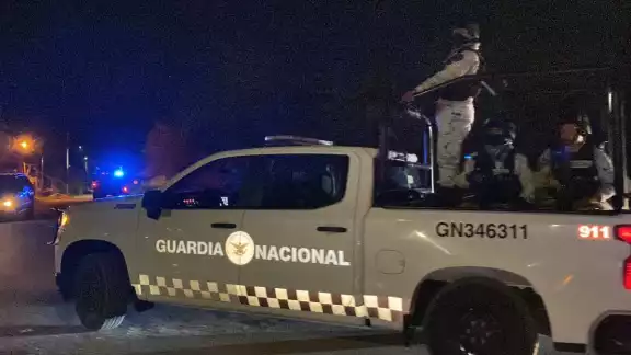 Los hombres armados interceptaron varios autos en la carretera 307 Los hombres armados interceptaron varios autos en la carretera 307