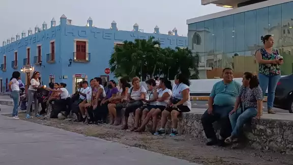 Protestaron contra Layda Sansores y su secretaria de seguridad Marcela Muñoz Protestaron contra Layda Sansores y su secretaria de seguridad Marcela Muñoz