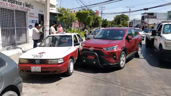 La mujer fue auxiliada dentro de un domicilio La mujer fue auxiliada dentro de un domicilio