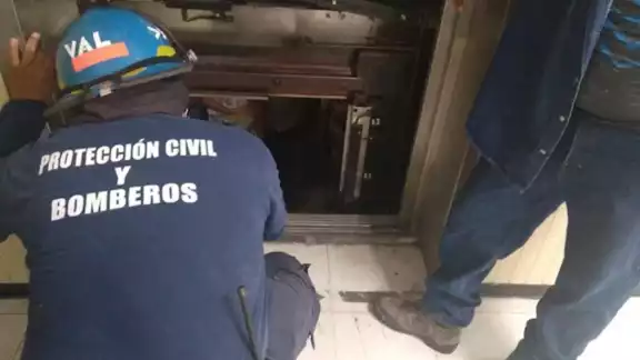 Personal de Protección Civil logró rescatar a las personas atrapadas