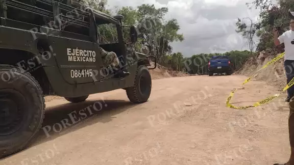 En el lugar hicieron acto de presencia de elementos de la Policía Municipal y del Ejército Mexicano En el lugar hicieron acto de presencia de elementos de la Policía Municipal y del Ejército Mexicano