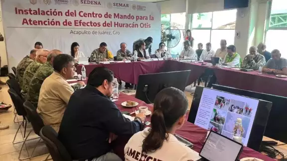 La Secretaría de Relaciones Exteriores informó que 305 extranjeros han sido localizados en Acapulco tras el paso del Huracán Otis La Secretaría de Relaciones Exteriores informó que 305 extranjeros han sido localizados en Acapulco tras el paso del Huracán Otis