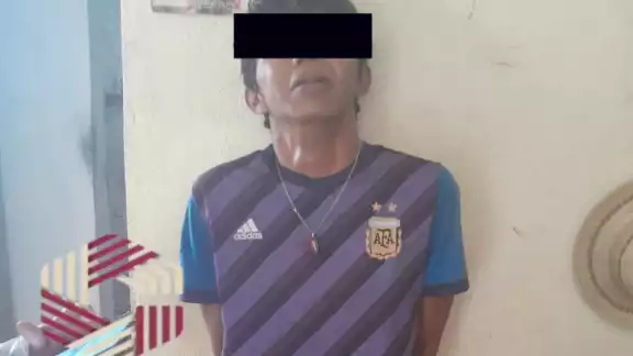 Fue asegurado y puesto a disposición de las autoridades correspondientes Fue asegurado y puesto a disposición de las autoridades correspondientes