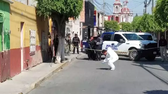 Triple homicidio en Guanajuato: Un hombre mató a su esposa y sus suegros Triple homicidio en Guanajuato: Un hombre mató a su esposa y sus suegros