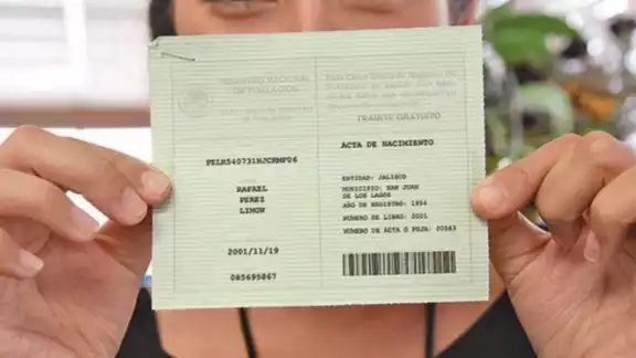 El documento sirve para registrar en forma individual a todas las personas que residen en México. Foto: Especial El documento sirve para registrar en forma individual a todas las personas que residen en México. Foto: Especial