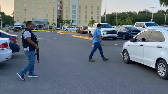 La agresión que terminó con un taxi baleado estaría relacionada con grupos criminales antagónicos