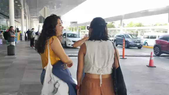 Los trabajadores indicaron que ese mismo día llegaron representantes de la empresa de Menzies Los trabajadores indicaron que ese mismo día llegaron representantes de la empresa de Menzies