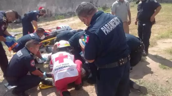 Dos personas resultaron heridas tras el desplome de una avioneta en Mérida Dos personas resultaron heridas tras el desplome de una avioneta en Mérida