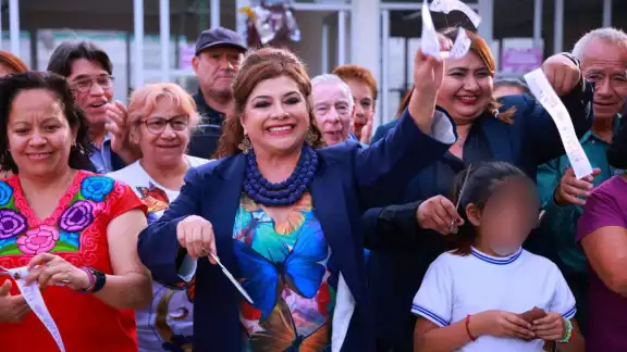 Clara Brugada lleva tiene más de 40 años de trayectoria política Clara Brugada lleva tiene más de 40 años de trayectoria política