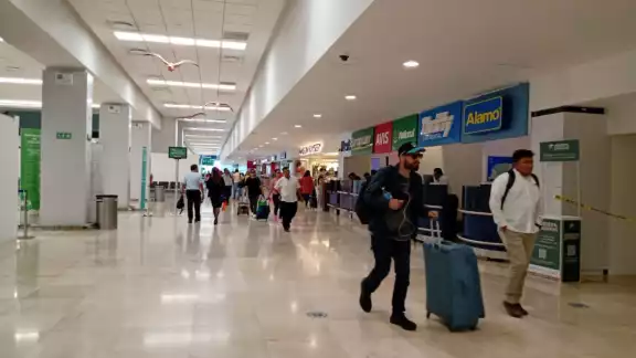 Este miércoles están programados 30 vuelos de llegada y 30 de salida. Este miércoles están programados 30 vuelos de llegada y 30 de salida.