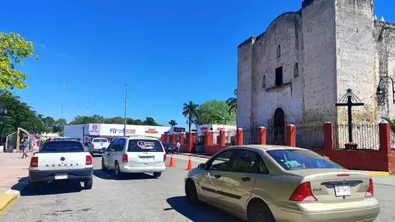 Las labores van avanzando de manera lenta y la colocación de conos en toda esta zona afecta demasiado a los conductores Las labores van avanzando de manera lenta y la colocación de conos en toda esta zona afecta demasiado a los conductores