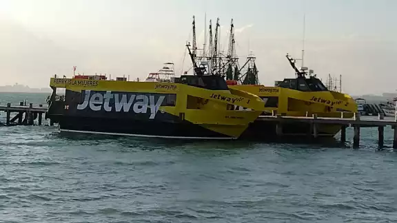 La compañía presenta bajos ingresos; necesita movilizar al menos 40 mil pasajeros mensuales