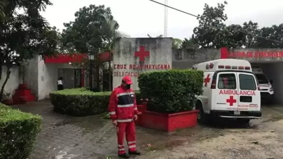 Desafortunadamente, los paramédicos que atendieron al bebé vieron que estaba muy mal