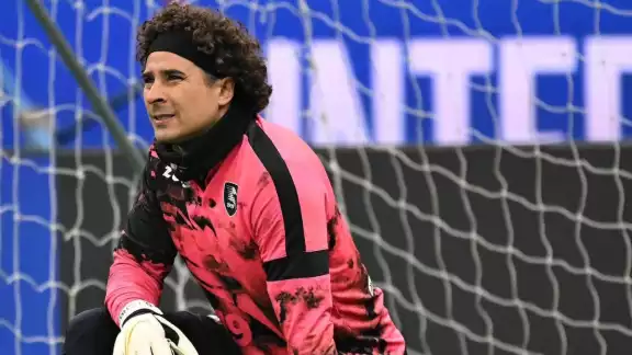 Memo Ochoa fue factor en el juego de Inter contra Salernitana