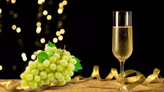 Durante el fin de año, las personas suelen tener muchos deseos, metas y objetivos para alcanzar en el Año Nuevo Durante el fin de año, las personas suelen tener muchos deseos, metas y objetivos para alcanzar en el Año Nuevo