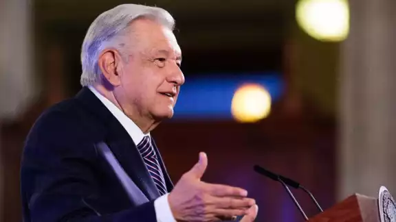 Andrés Manuel López Obrador encabeza este jueves 8 de febrero, la conferencia mañanera desde Palacio Nacional