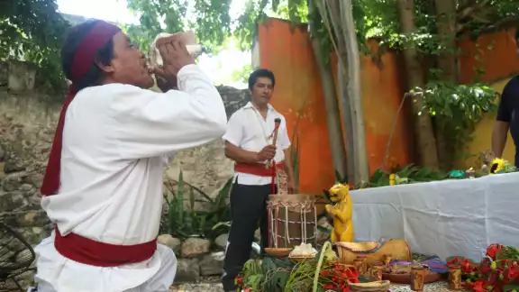 Tiburcio Can May es el sacerdote maya que realizará la ceremonia sagrada
Tiburcio Can May es el sacerdote maya que realizará la ceremonia sagrada