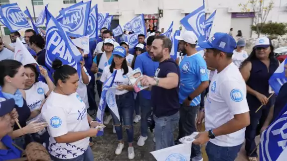 El expriista señaló que, no ha tenido problemas en incorporarse a la plantilla del Partido Acción Nacional, El expriista señaló que, no ha tenido problemas en incorporarse a la plantilla del Partido Acción Nacional,